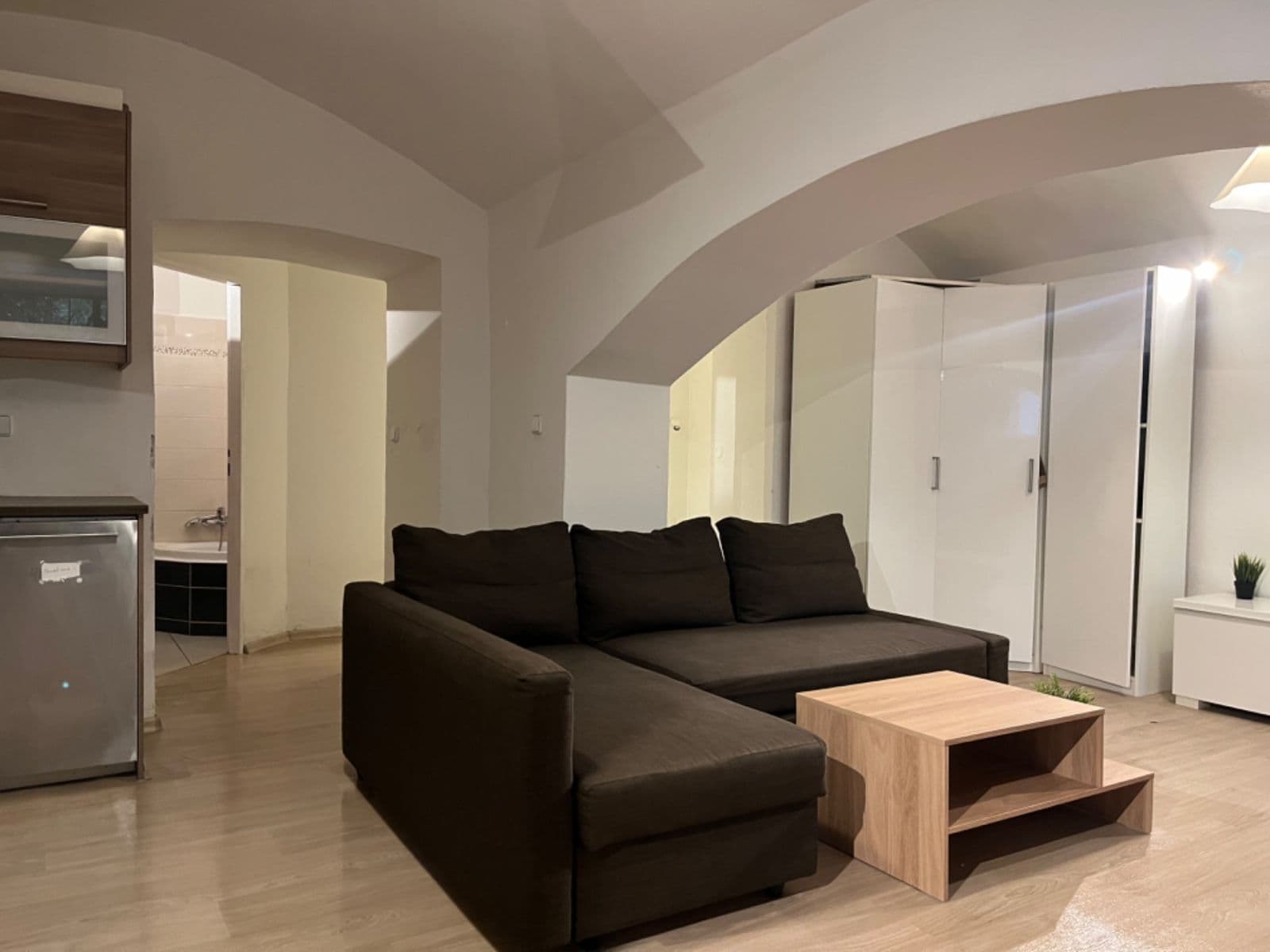 Prenájom bytu 2-izbový 41 m², Oldřichova, Praha, Praha Prenájom bytu 2-izbový 41 m², Oldřichova, Praha, Praha