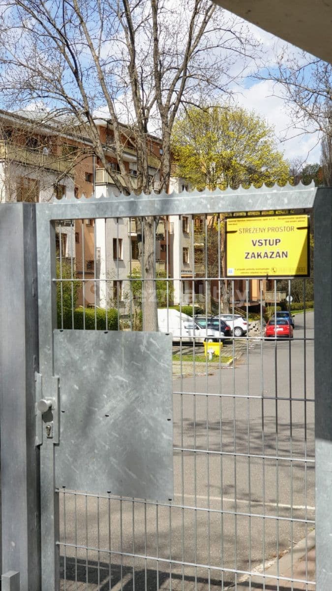 Prenájom bytu 2-izbový 58 m², Praha, Praha Prenájom bytu 2-izbový 58 m², Praha, Praha