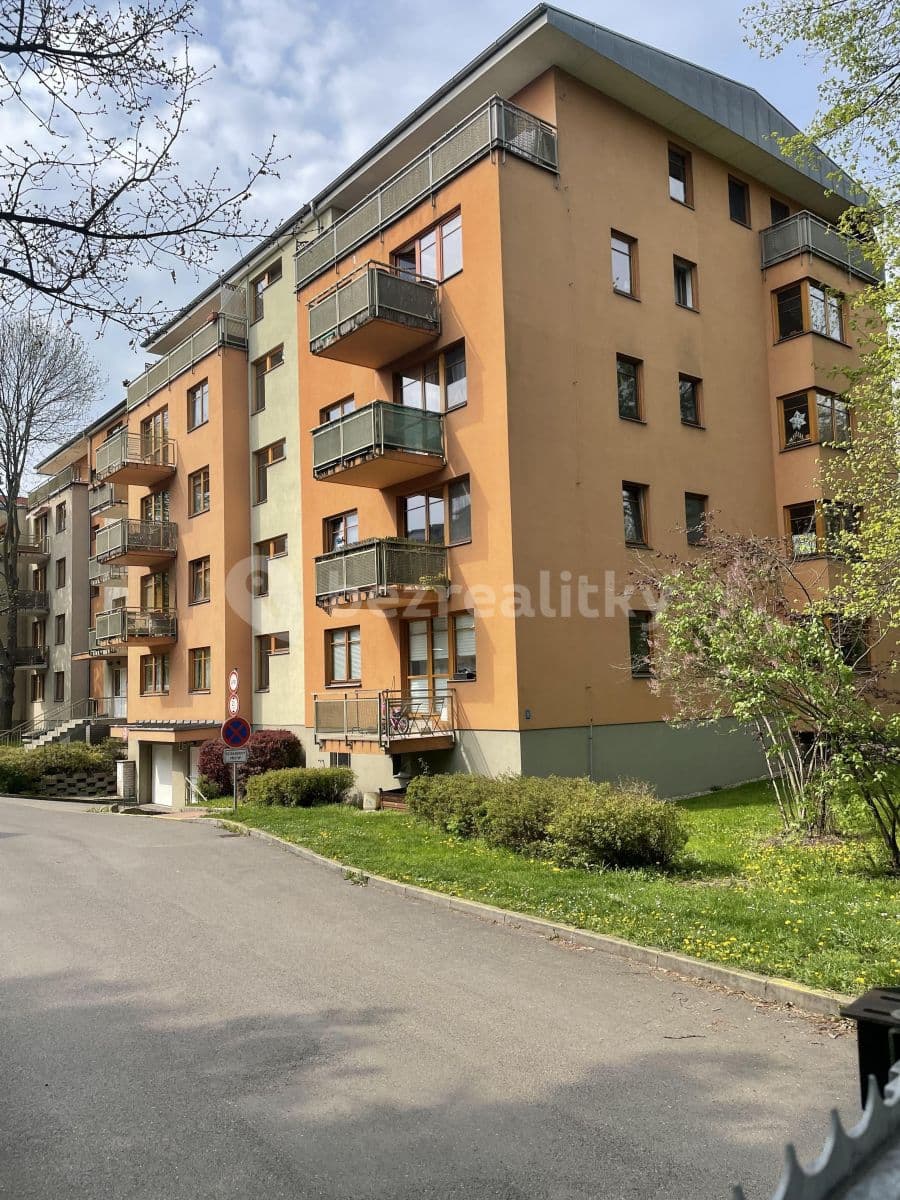 Prenájom bytu 2-izbový 58 m², Praha, Praha Prenájom bytu 2-izbový 58 m², Praha, Praha
