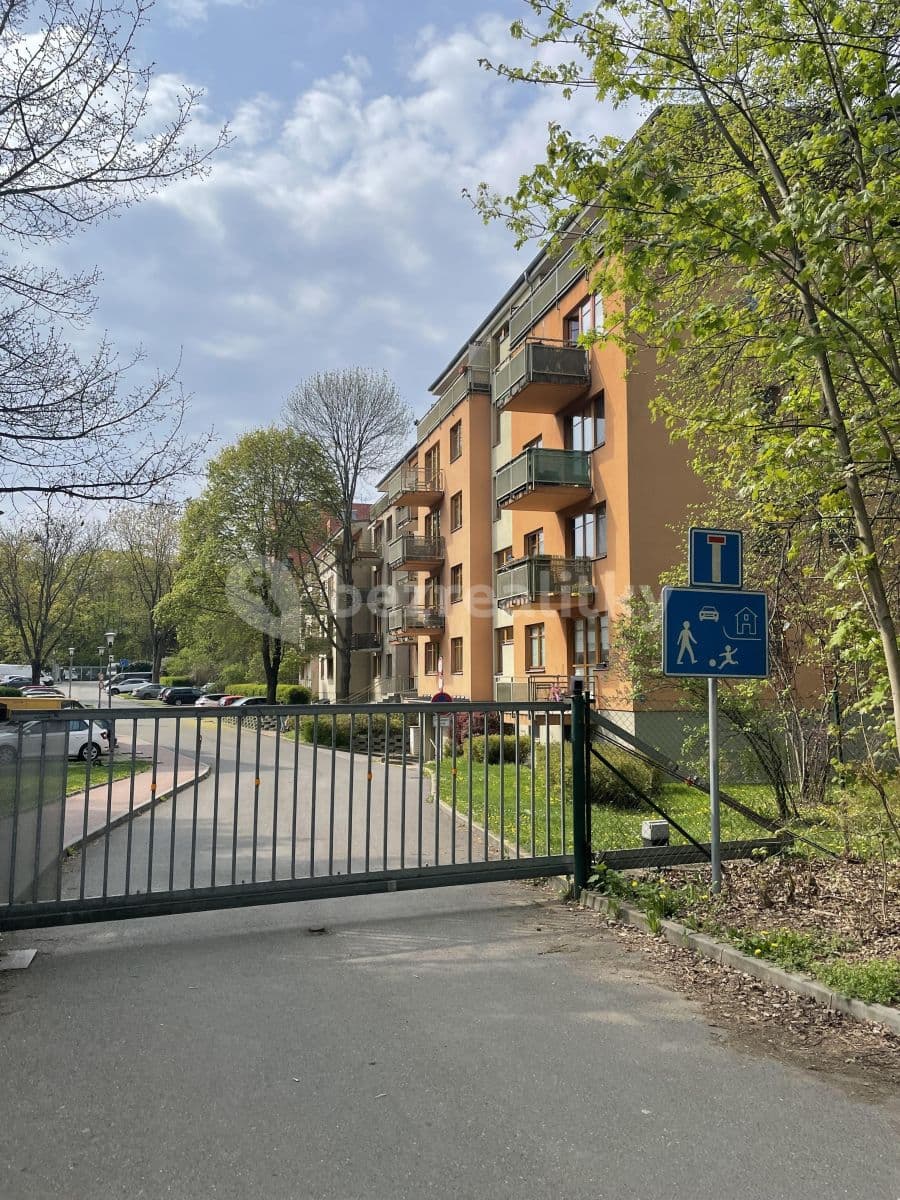 Prenájom bytu 2-izbový 58 m², Praha, Praha Prenájom bytu 2-izbový 58 m², Praha, Praha