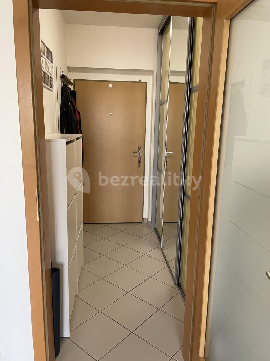 Prenájom bytu 2-izbový 58 m², Praha, Praha Prenájom bytu 2-izbový 58 m², Praha, Praha