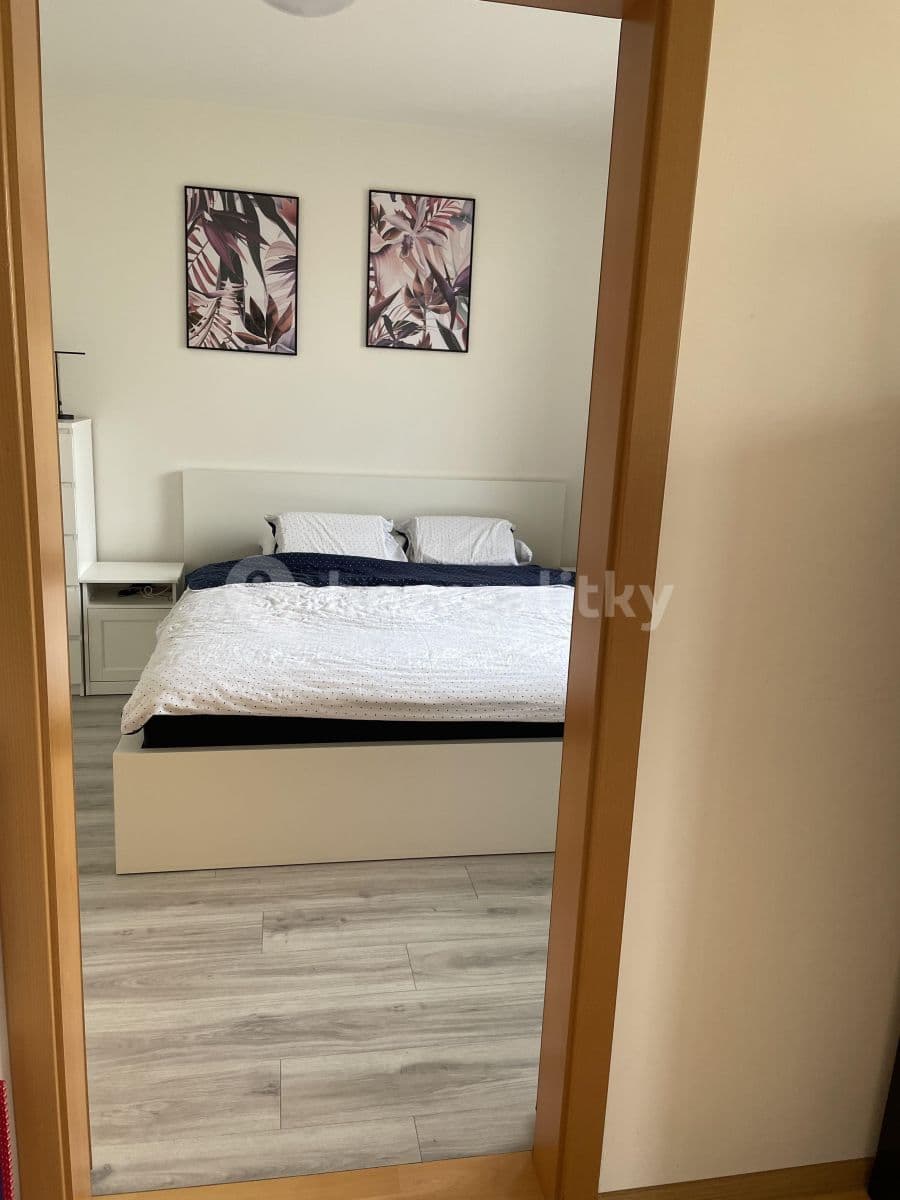 Prenájom bytu 2-izbový 58 m², Praha, Praha Prenájom bytu 2-izbový 58 m², Praha, Praha