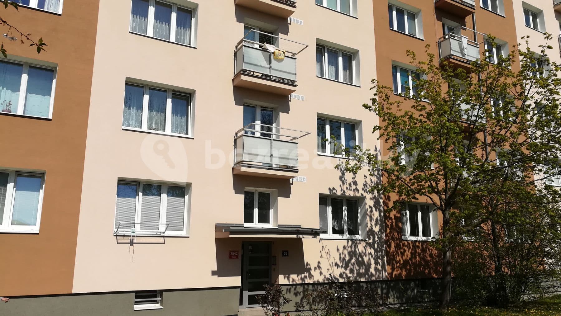 Prenájom bytu 2-izbový 56 m², Na Chodovci, Praha, Praha Prenájom bytu 2-izbový 56 m², Na Chodovci, Praha, Praha