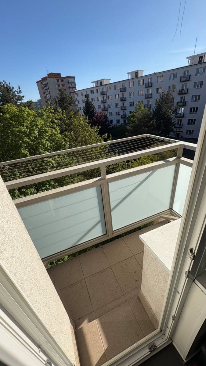Prenájom bytu 2-izbový 56 m², Na Chodovci, Praha, Praha Prenájom bytu 2-izbový 56 m², Na Chodovci, Praha, Praha