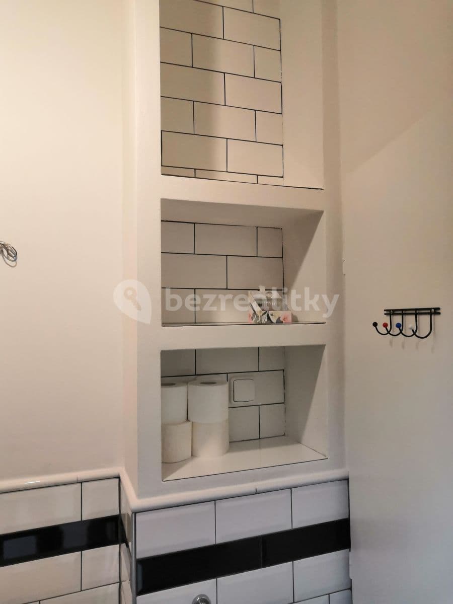 Prenájom bytu 2-izbový 51 m², Navrátilova, Praha, Praha Prenájom bytu 2-izbový 51 m², Navrátilova, Praha, Praha