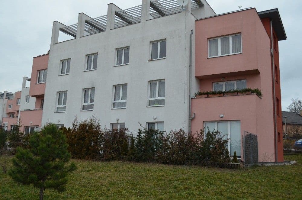 Prenájom bytu 2-izbový 50 m², Kotíkovská, Plzeň, Plzeňský kraj Prenájom bytu 2-izbový 50 m², Kotíkovská, Plzeň, Plzeňský kraj