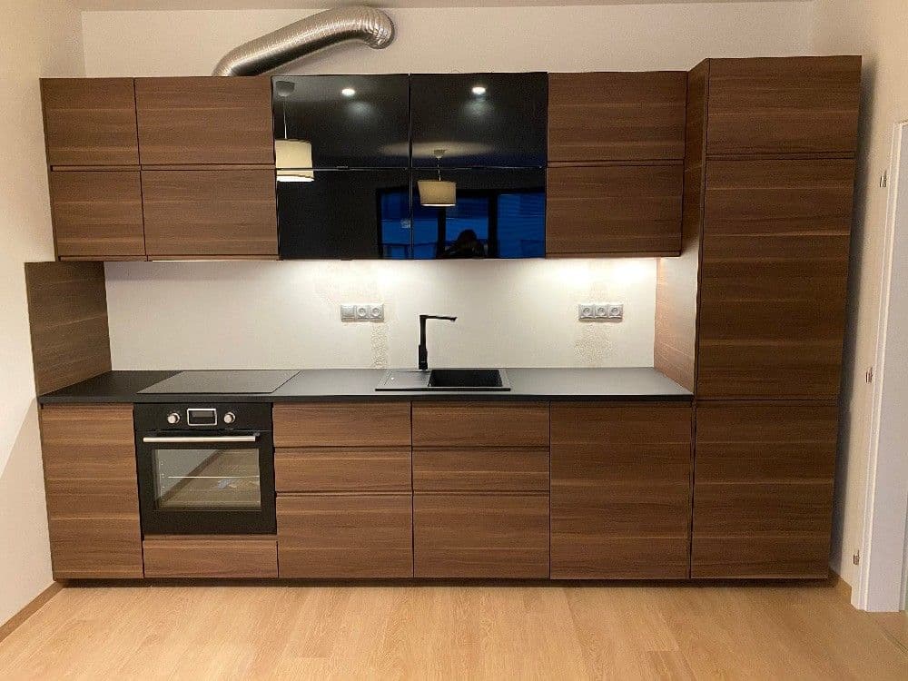 Prenájom bytu 2-izbový 58 m², Na Komořsku, Praha, Praha Prenájom bytu 2-izbový 58 m², Na Komořsku, Praha, Praha
