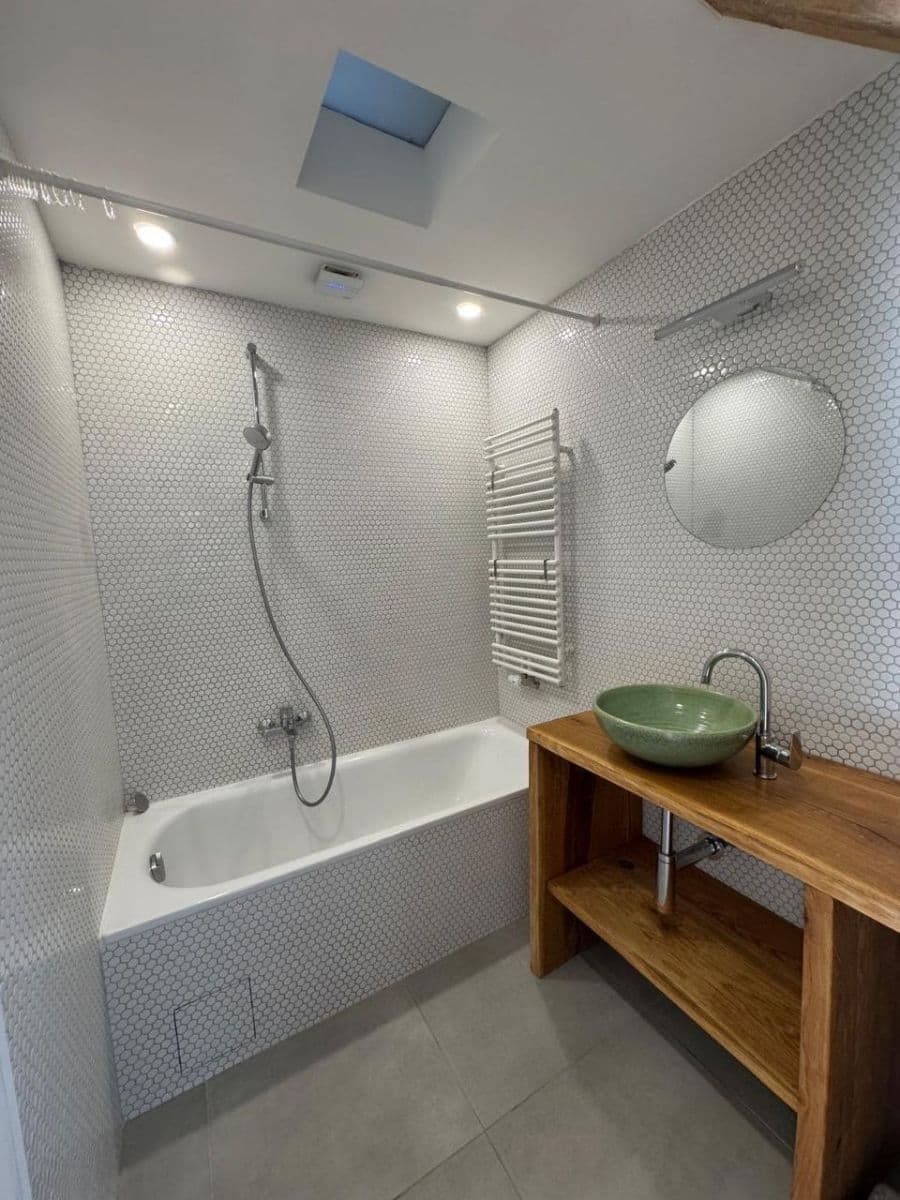 Prenájom bytu 2-izbový 85 m², Jeronýmova, Praha, Praha Prenájom bytu 2-izbový 85 m², Jeronýmova, Praha, Praha