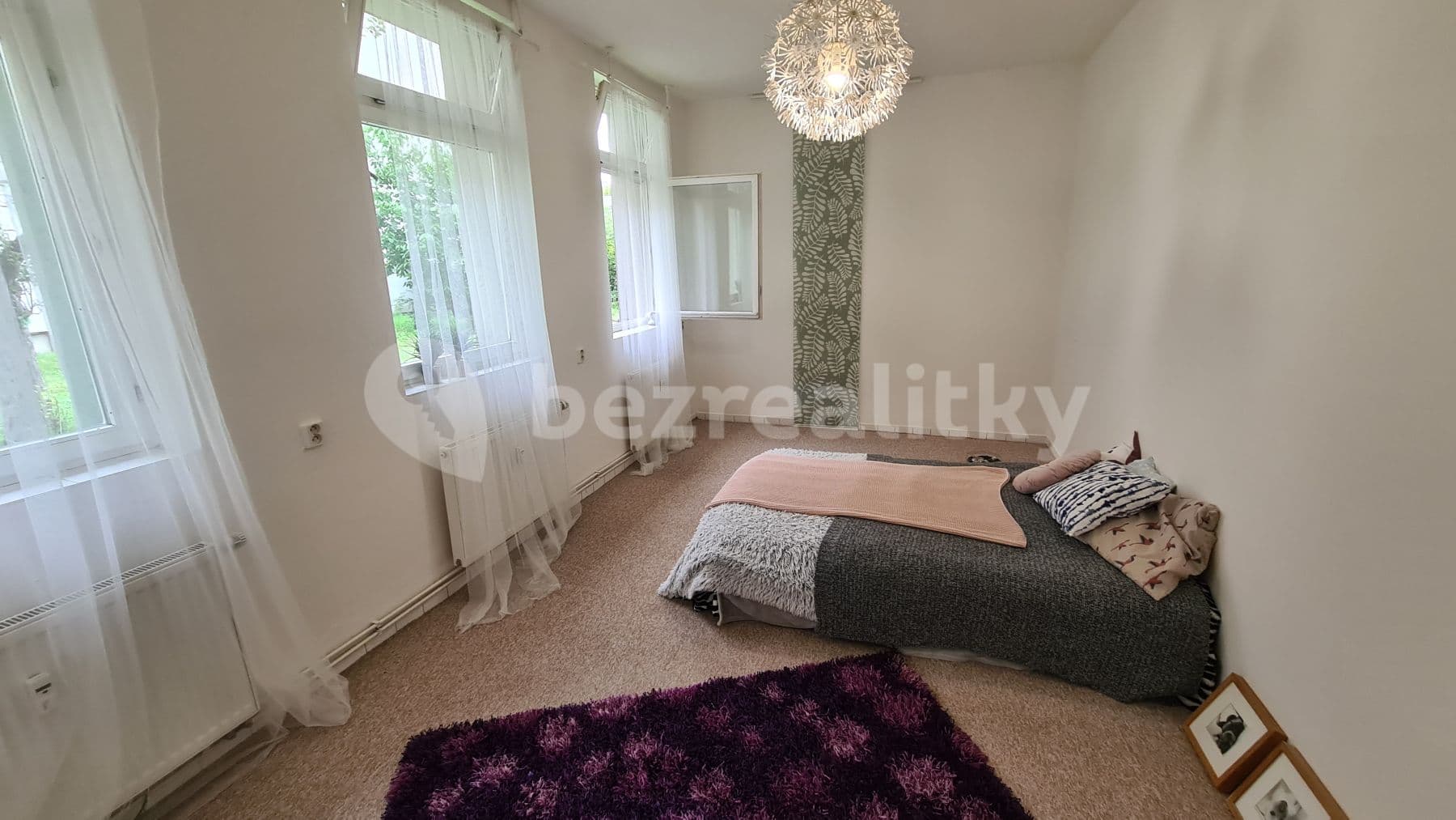 Prenájom bytu 1-izbový 32 m², Palackého Třída, Brno, Jihomoravský kraj Prenájom bytu 1-izbový 32 m², Palackého Třída, Brno, Jihomoravský kraj