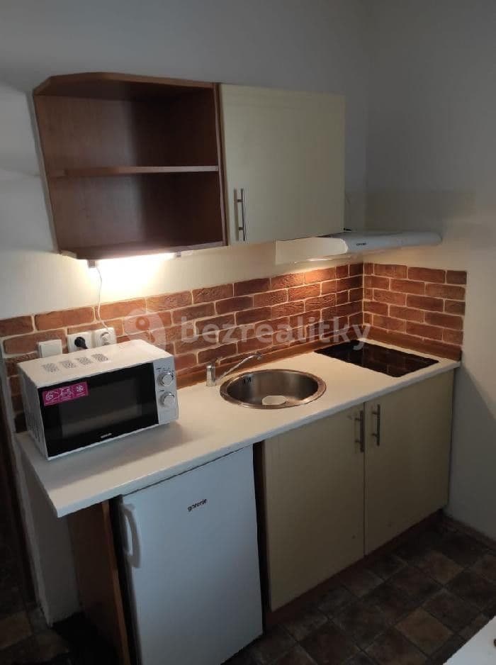 Prenájom bytu 1-izbový 28 m², Mladoboleslavská, Praha, Praha Prenájom bytu 1-izbový 28 m², Mladoboleslavská, Praha, Praha