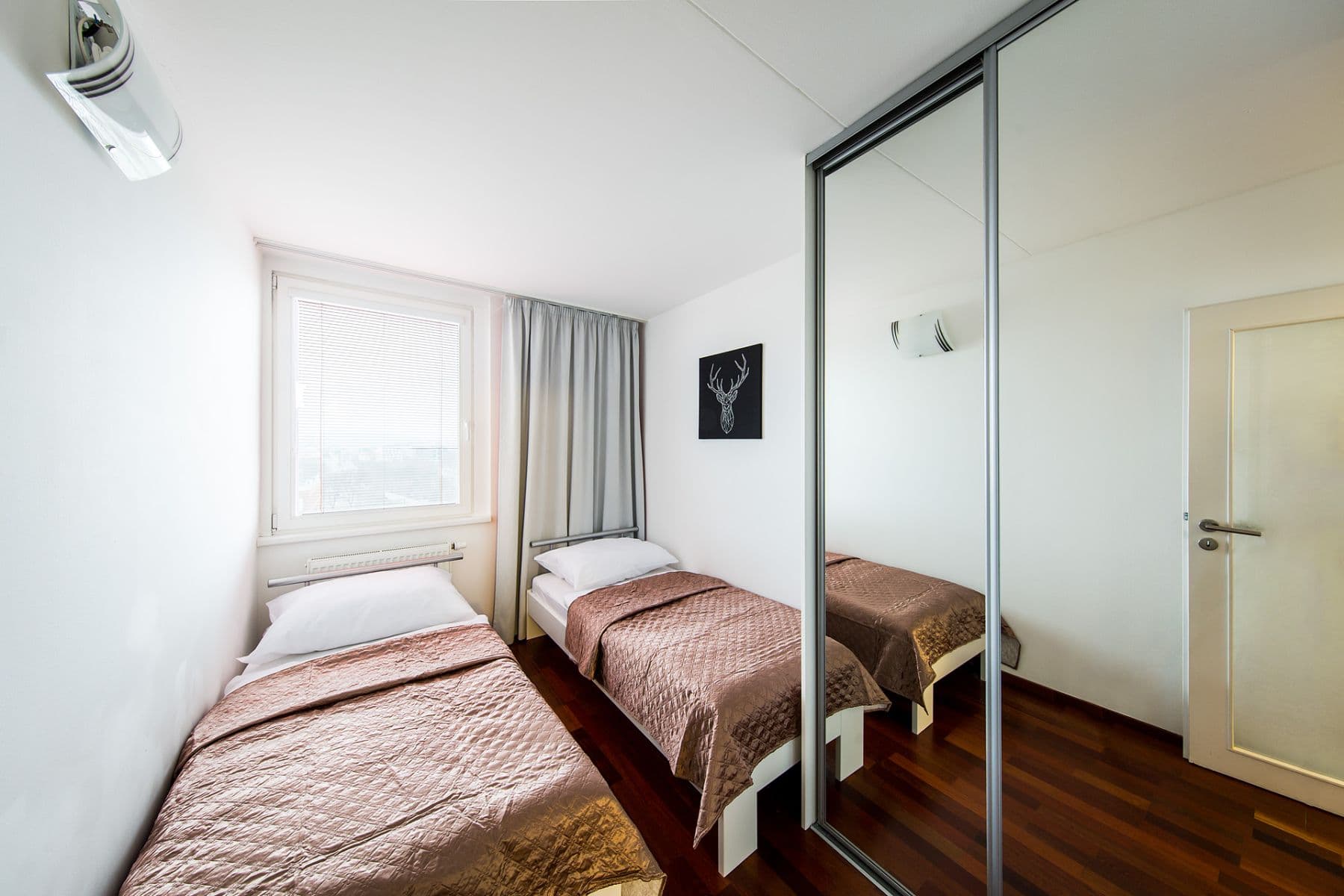 Prenájom bytu 3-izbový 52 m², Molákova, Praha, Praha Prenájom bytu 3-izbový 52 m², Molákova, Praha, Praha