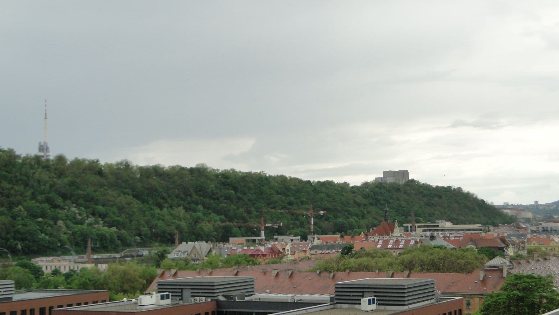 Prenájom bytu 3-izbový 52 m², Molákova, Praha, Praha Prenájom bytu 3-izbový 52 m², Molákova, Praha, Praha