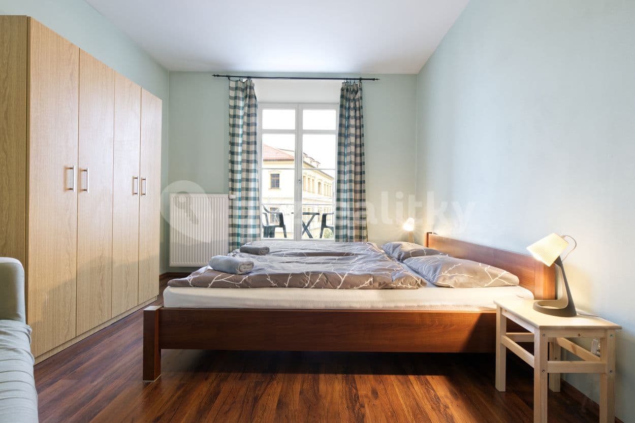 Prenájom bytu 3-izbový 60 m², Náměstí, Kašperské Hory, Plzeňský kraj Prenájom bytu 3-izbový 60 m², Náměstí, Kašperské Hory, Plzeňský kraj