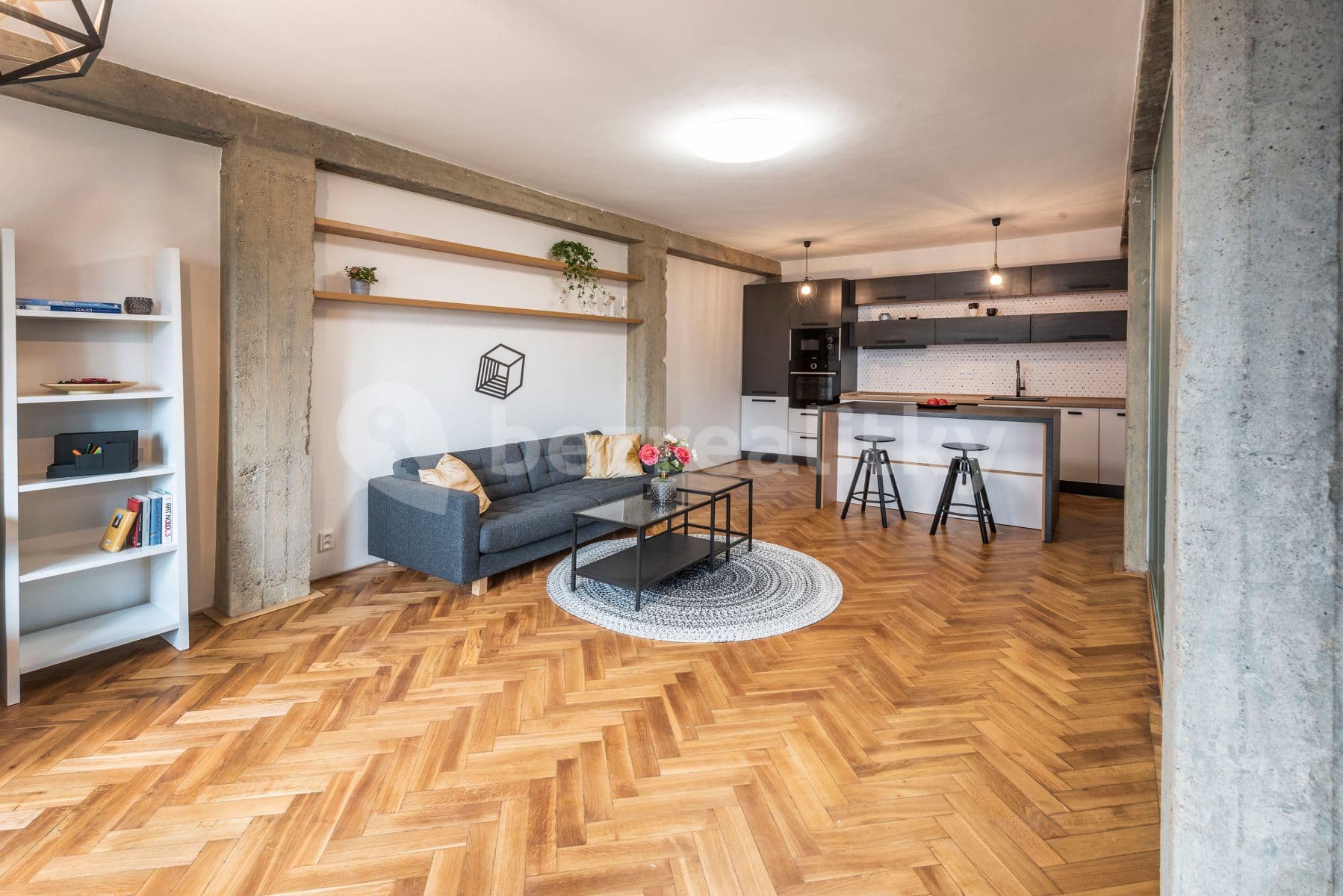 Prenájom bytu 1-izbový 59 m², Náměstí Na Balabence, Praha, Praha Prenájom bytu 1-izbový 59 m², Náměstí Na Balabence, Praha, Praha
