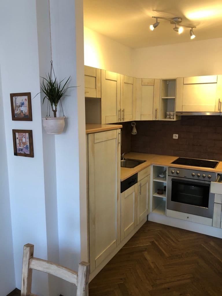 Prenájom bytu 2-izbový 64 m², Na Plzeňce, Praha, Praha Prenájom bytu 2-izbový 64 m², Na Plzeňce, Praha, Praha