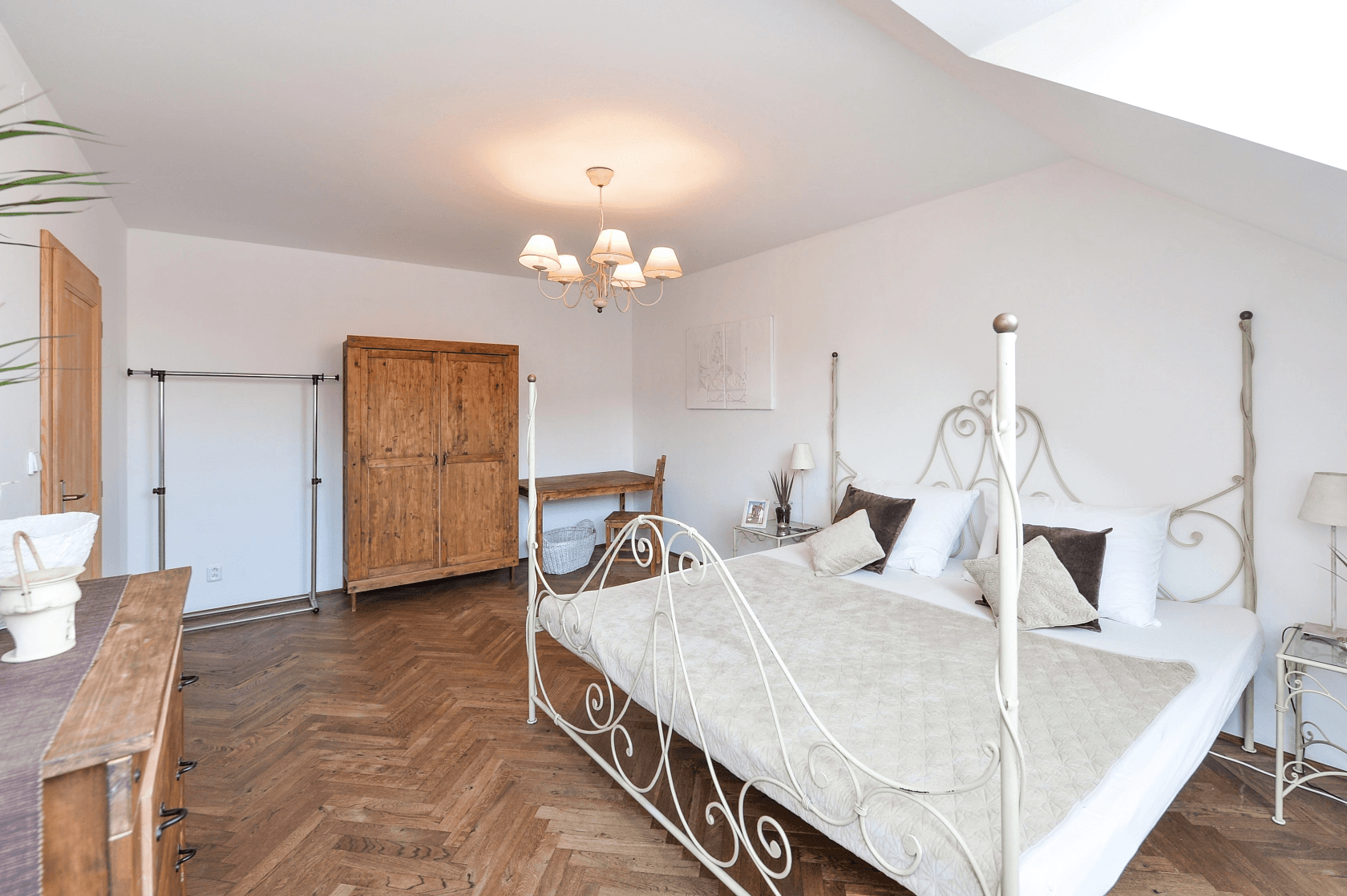 Prenájom bytu 2-izbový 64 m², Na Plzeňce, Praha, Praha Prenájom bytu 2-izbový 64 m², Na Plzeňce, Praha, Praha
