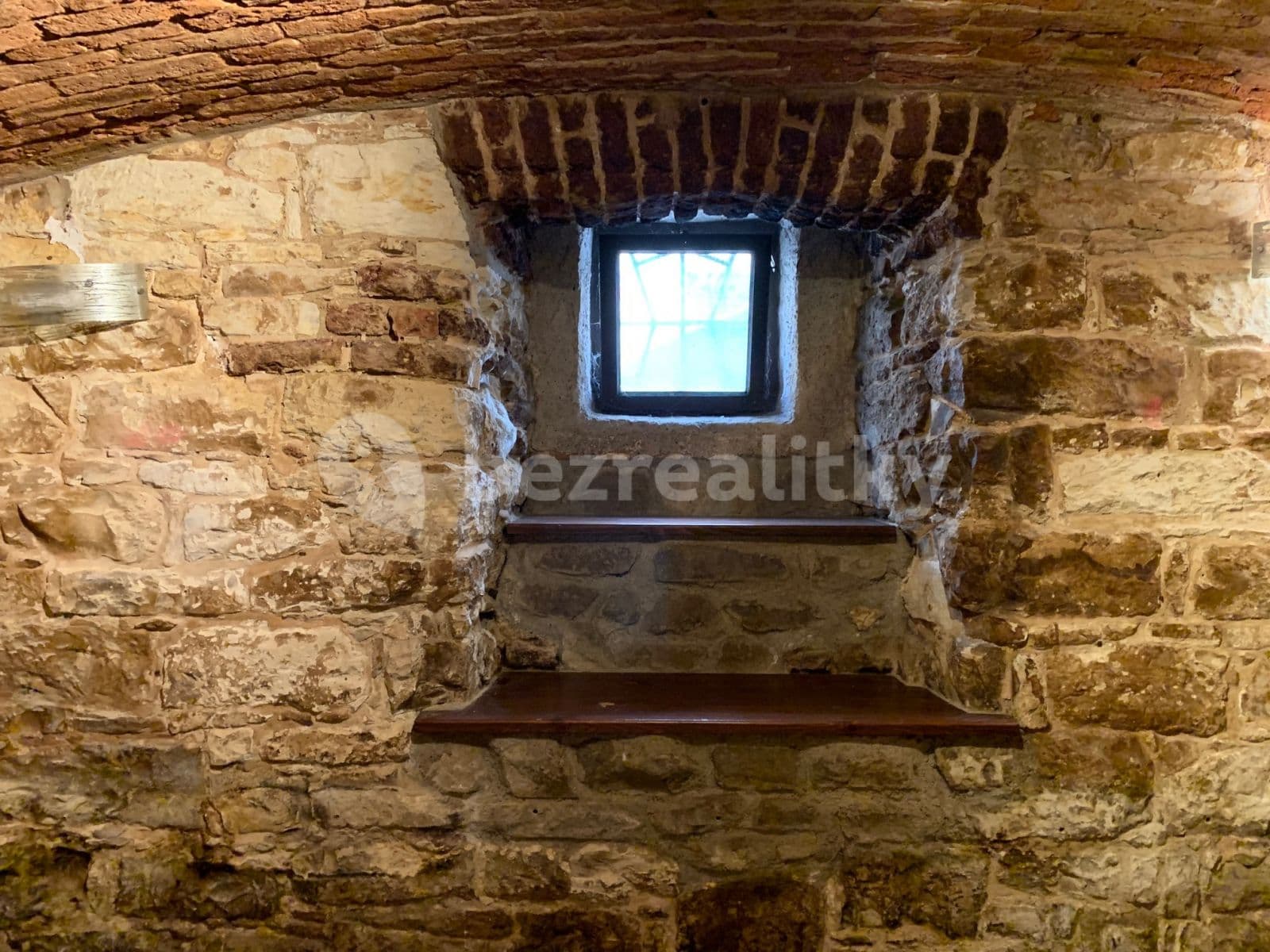 Prenájom nebytového priestoru 85 m², Štítného, Praha, Praha Prenájom nebytového priestoru 85 m², Štítného, Praha, Praha
