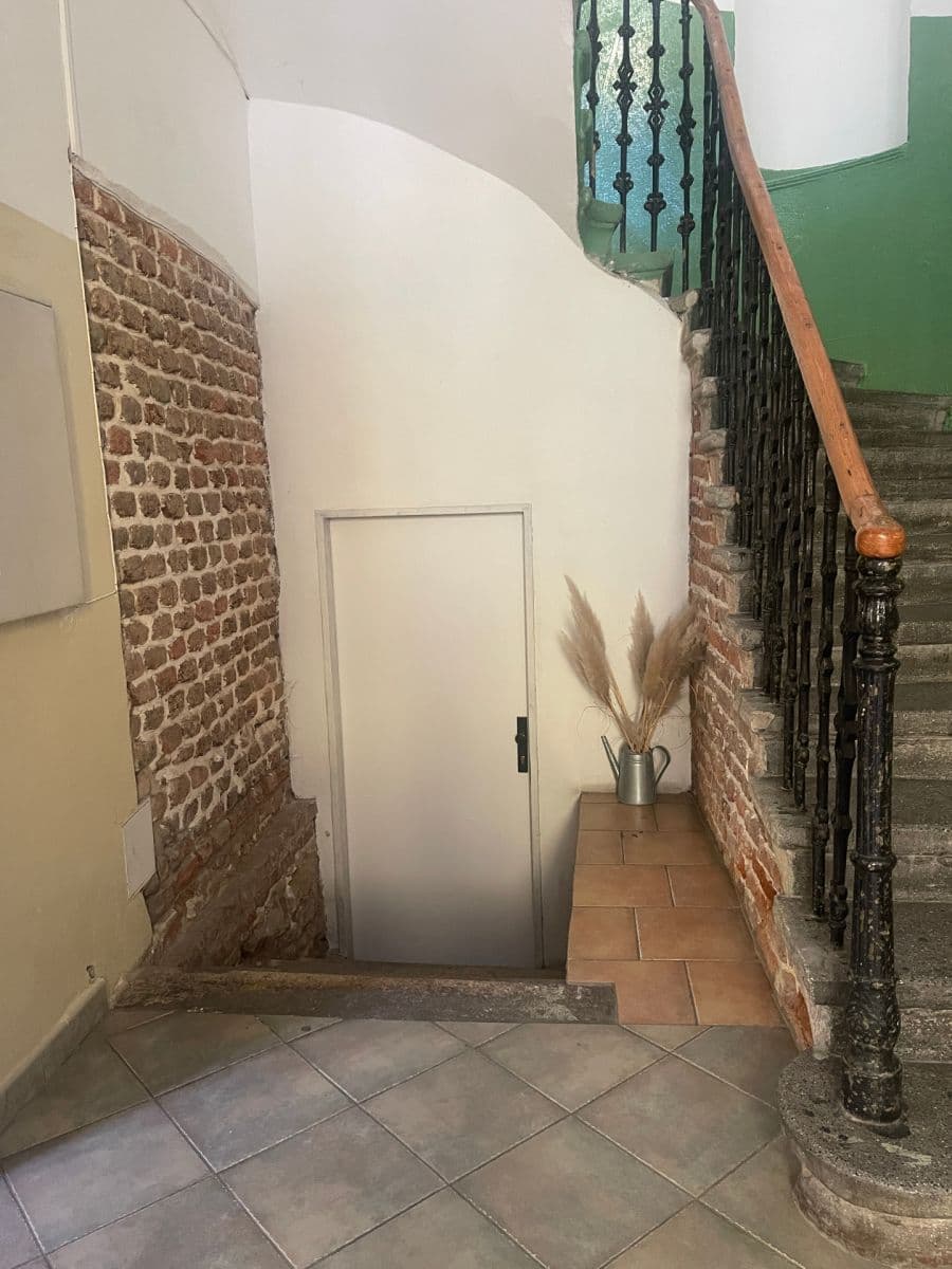 Prenájom nebytového priestoru 85 m², Štítného, Praha, Praha Prenájom nebytového priestoru 85 m², Štítného, Praha, Praha