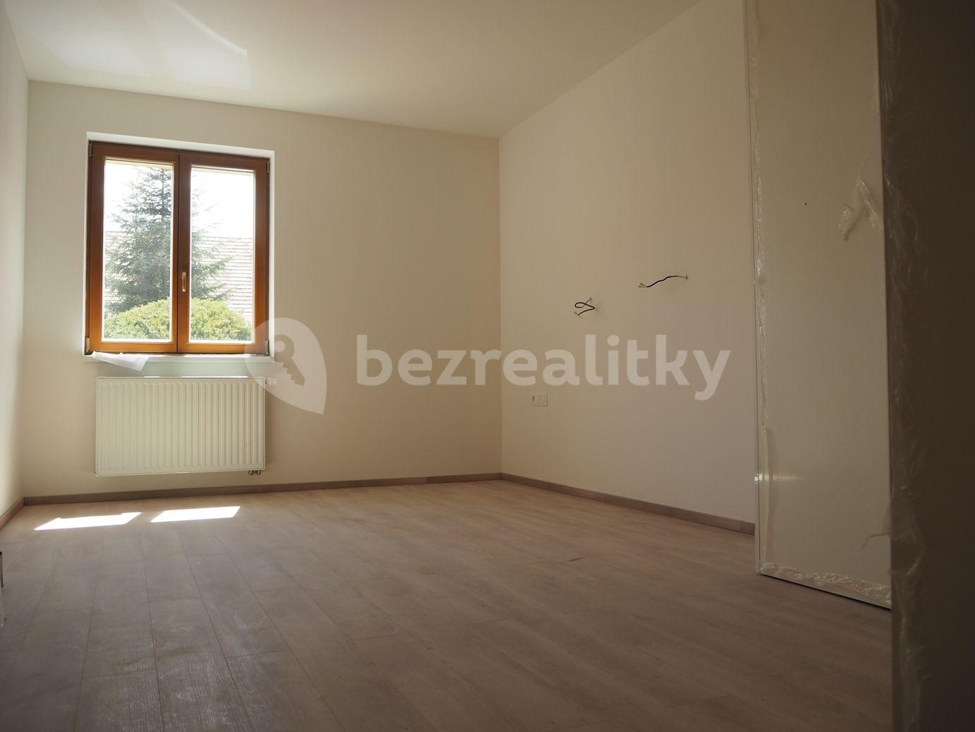 Prenájom bytu 2-izbový 69 m², třída Vojtěcha Rojíka, Plzeň, Plzeňský kraj