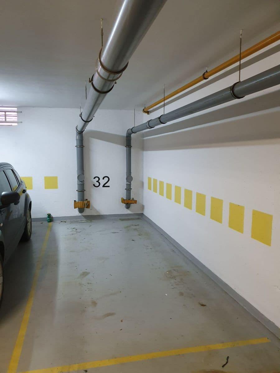 Prenájom bytu 2-izbový 69 m², U Kříže, Praha, Praha Prenájom bytu 2-izbový 69 m², U Kříže, Praha, Praha