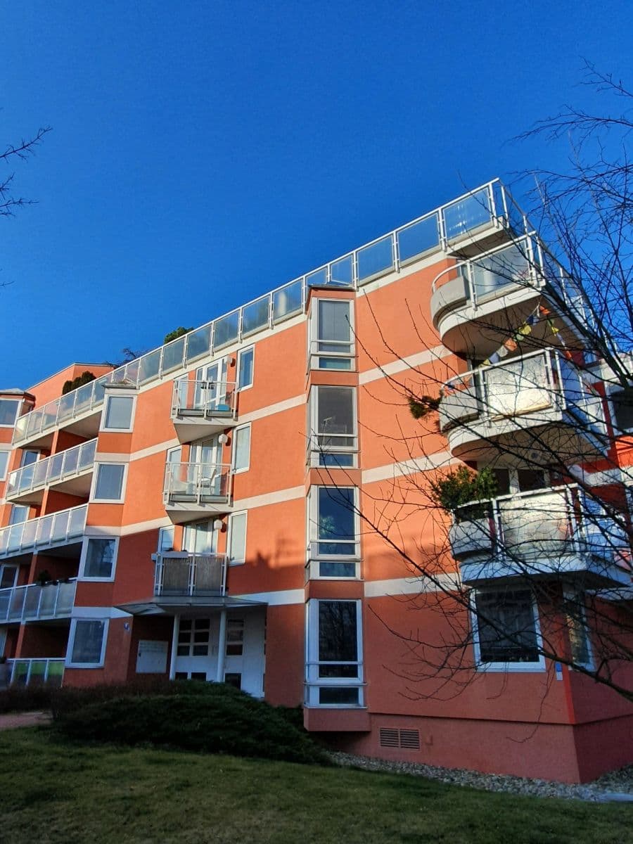 Prenájom bytu 2-izbový 69 m², U Kříže, Praha, Praha Prenájom bytu 2-izbový 69 m², U Kříže, Praha, Praha