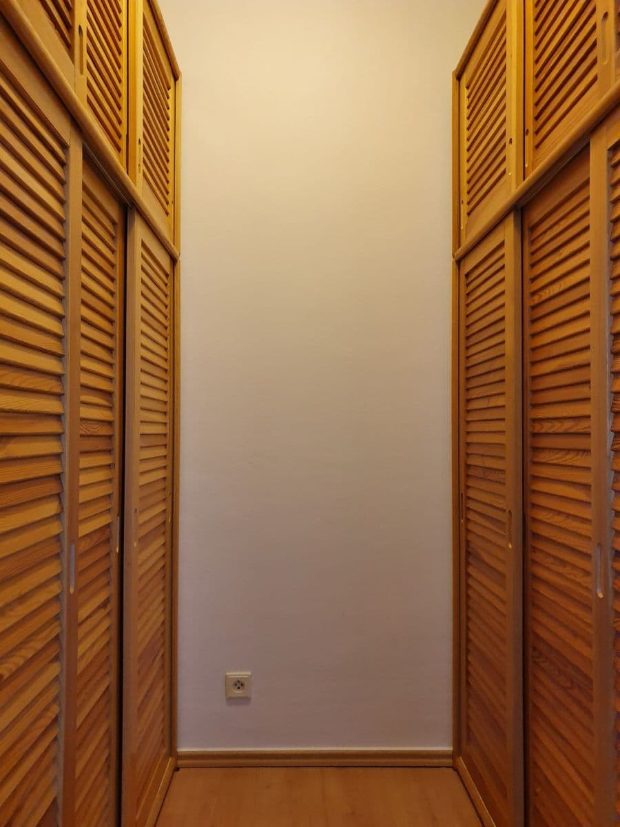 Prenájom bytu 2-izbový 69 m², U Kříže, Praha, Praha Prenájom bytu 2-izbový 69 m², U Kříže, Praha, Praha