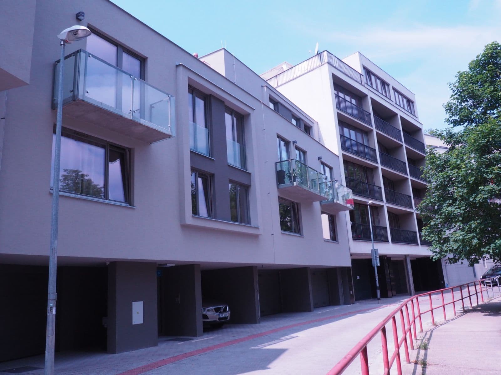 Prenájom bytu 1-izbový 51 m², U Michelského mlýna, Praha, Praha Prenájom bytu 1-izbový 51 m², U Michelského mlýna, Praha, Praha