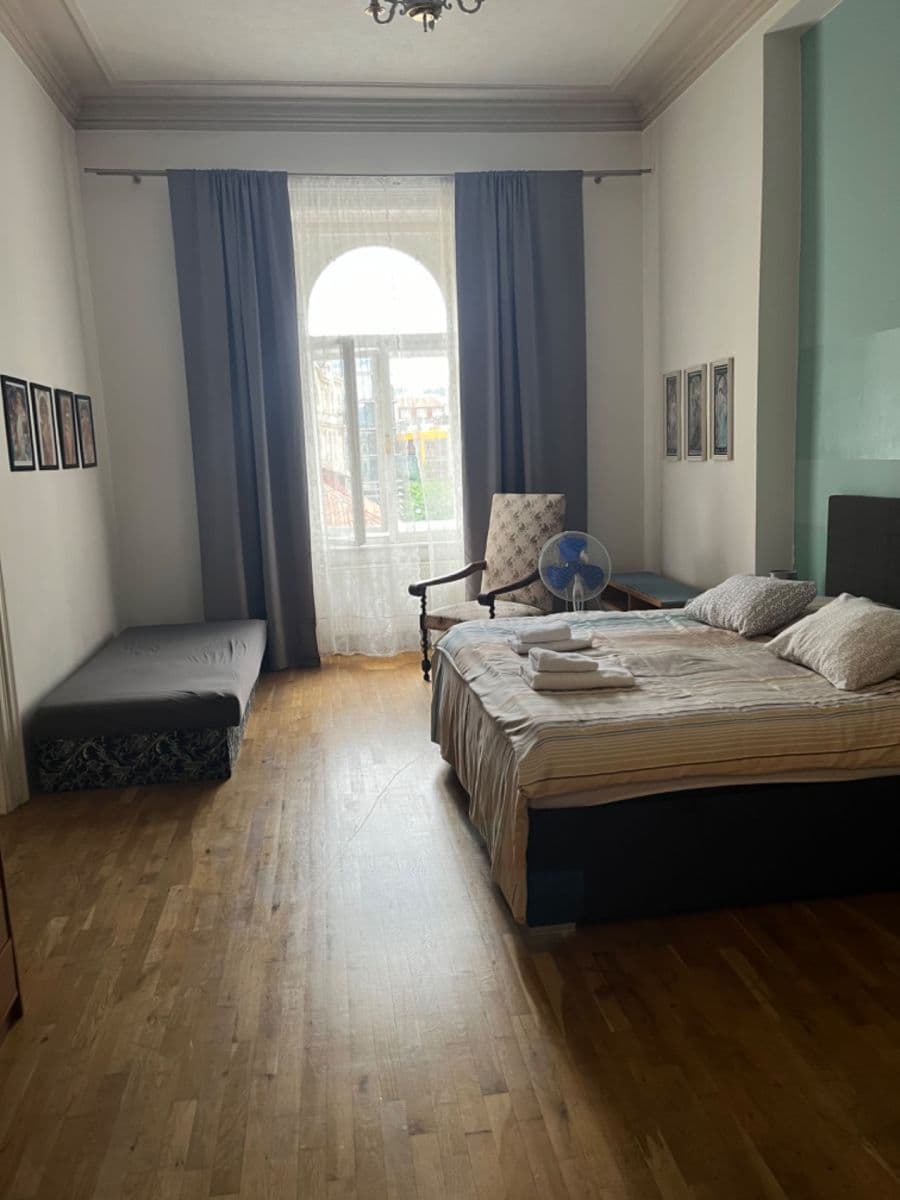 Prenájom bytu 2-izbový 75 m², Jungmannova, Praha, Praha Prenájom bytu 2-izbový 75 m², Jungmannova, Praha, Praha