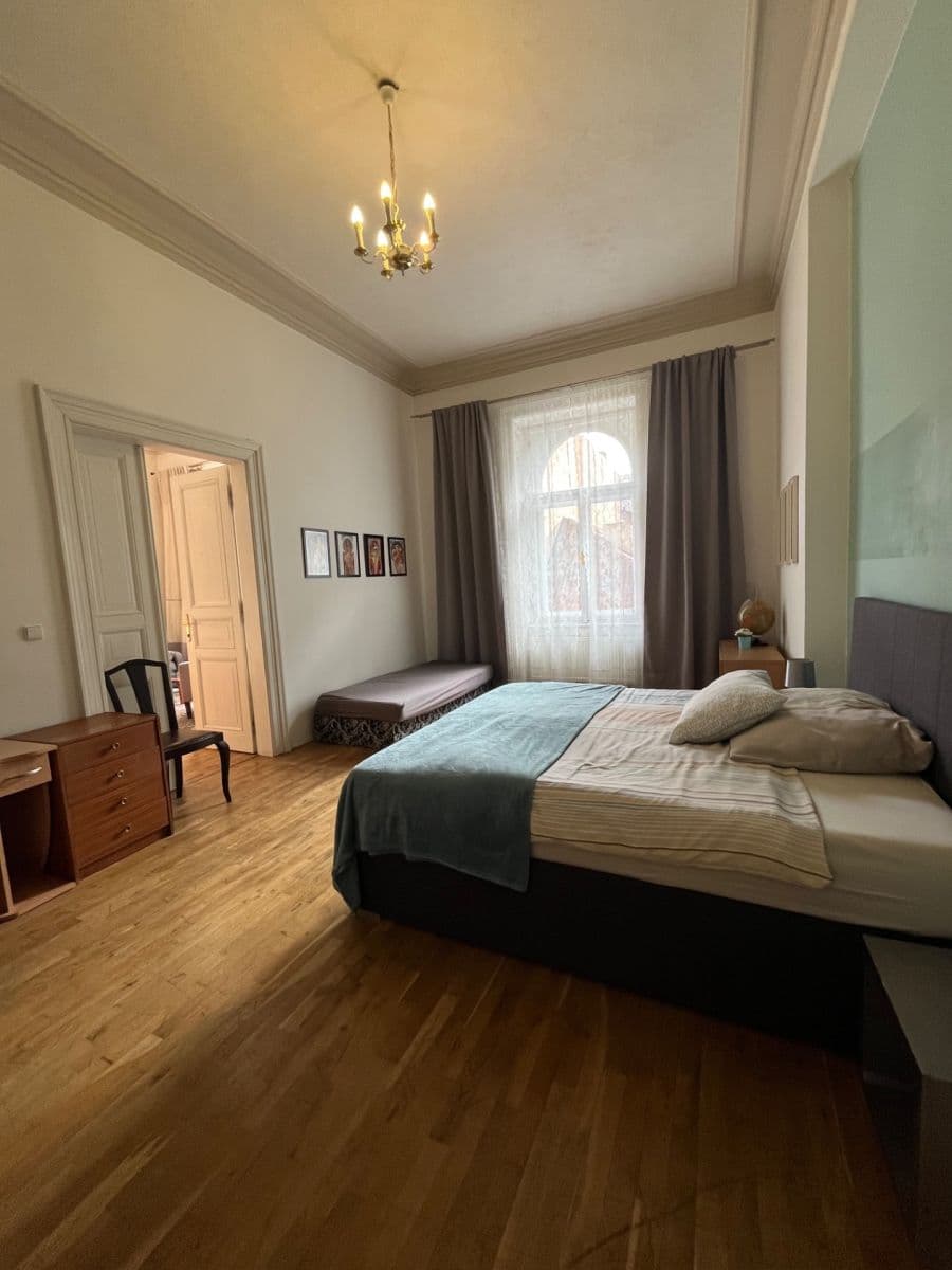 Prenájom bytu 2-izbový 75 m², Jungmannova, Praha, Praha Prenájom bytu 2-izbový 75 m², Jungmannova, Praha, Praha