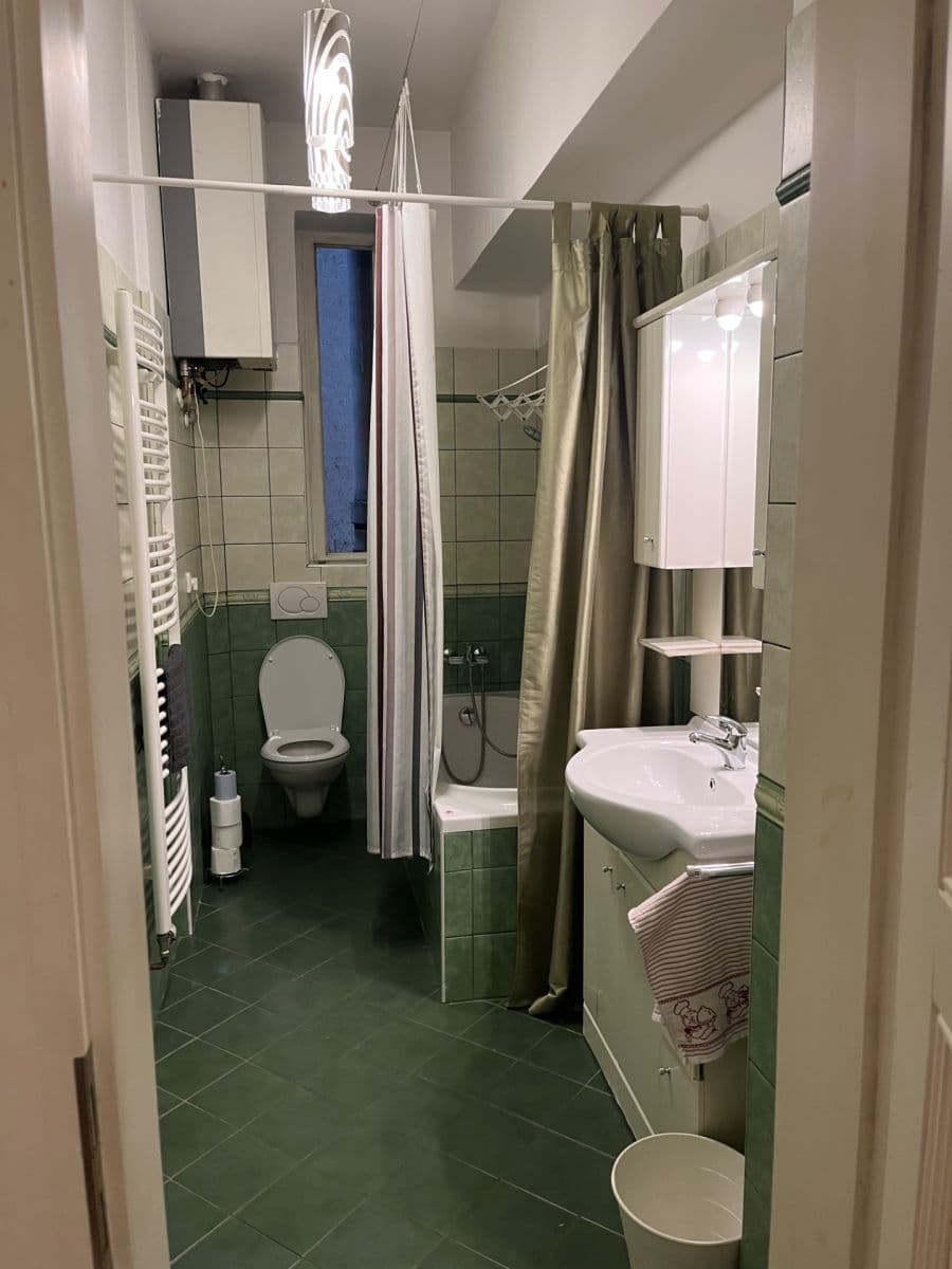 Prenájom bytu 2-izbový 75 m², Jungmannova, Praha, Praha Prenájom bytu 2-izbový 75 m², Jungmannova, Praha, Praha