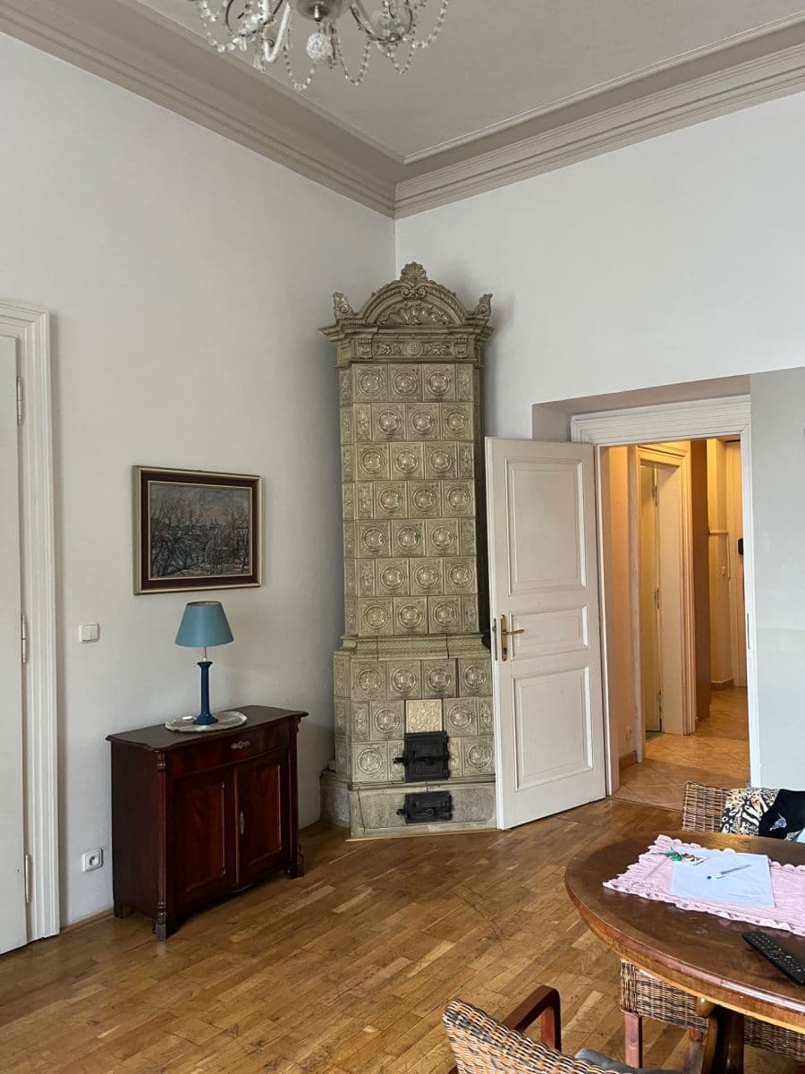Prenájom bytu 2-izbový 75 m², Jungmannova, Praha, Praha Prenájom bytu 2-izbový 75 m², Jungmannova, Praha, Praha