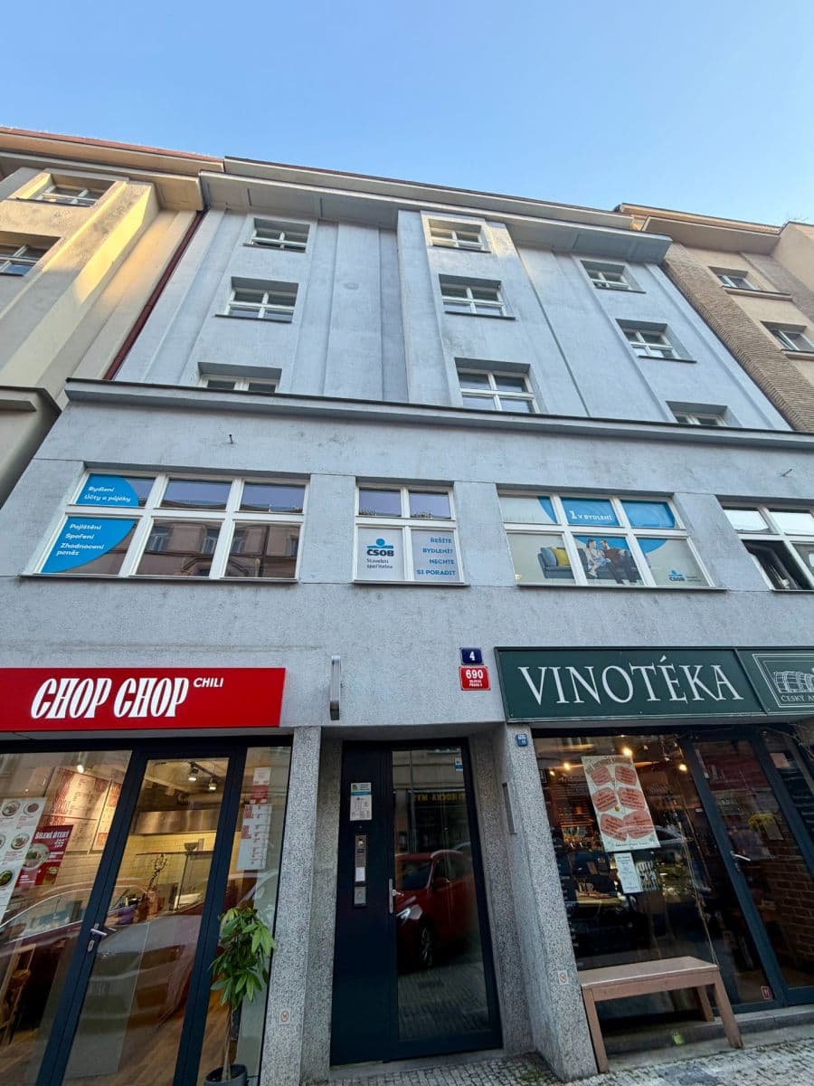 Prenájom bytu 3-izbový 83 m², Na Hutích, Praha, Praha Prenájom bytu 3-izbový 83 m², Na Hutích, Praha, Praha