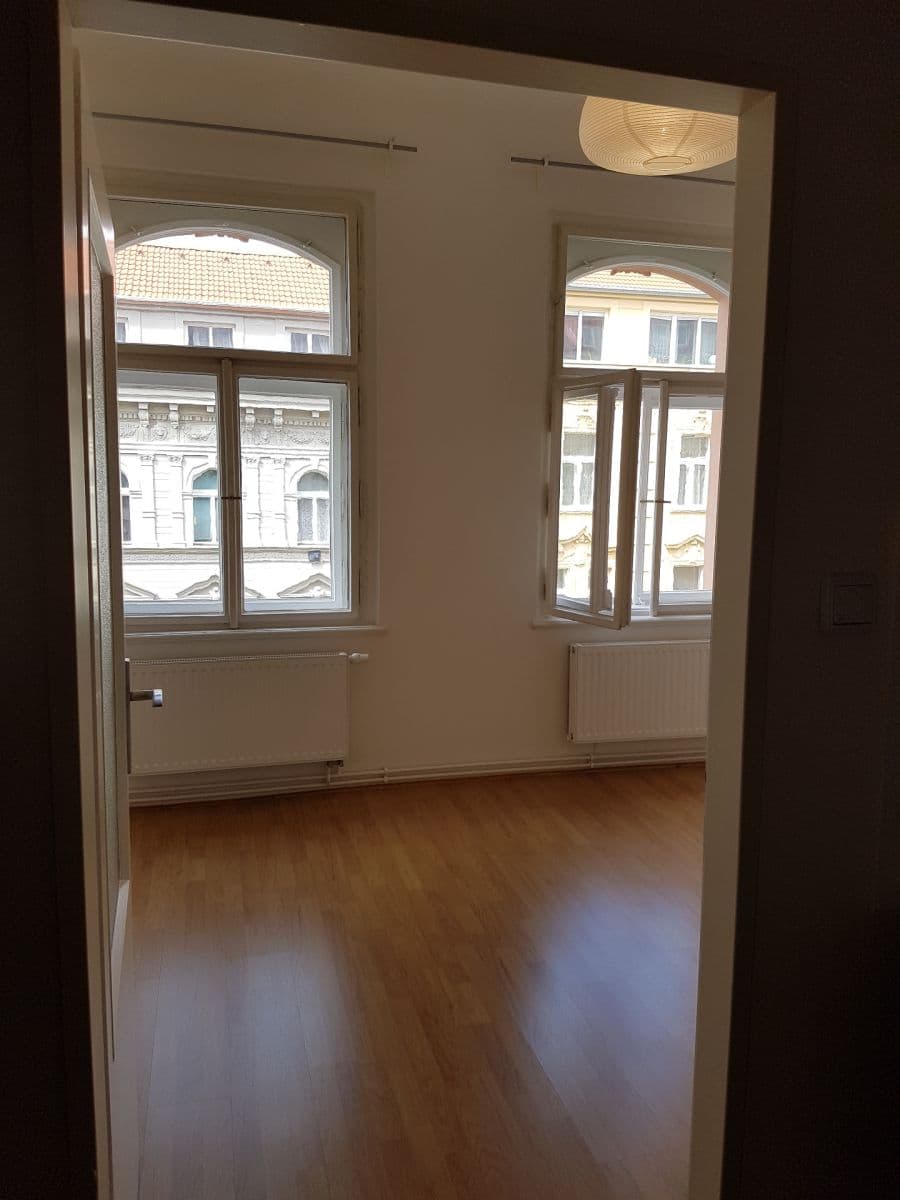 Prenájom bytu 2-izbový 45 m², Šumavská, Praha, Praha Prenájom bytu 2-izbový 45 m², Šumavská, Praha, Praha