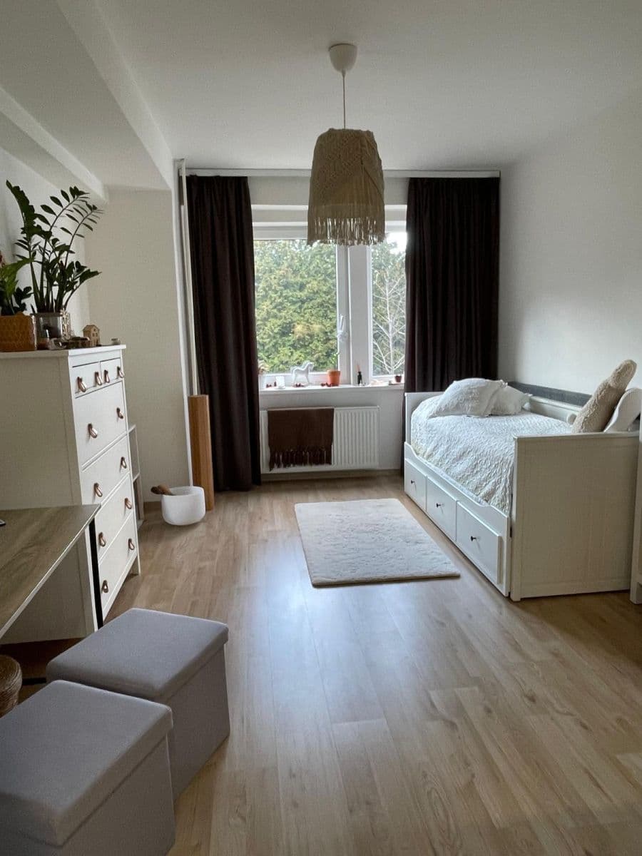 Prenájom bytu 1-izbový 27 m², Peroutkova, Praha, Praha Prenájom bytu 1-izbový 27 m², Peroutkova, Praha, Praha