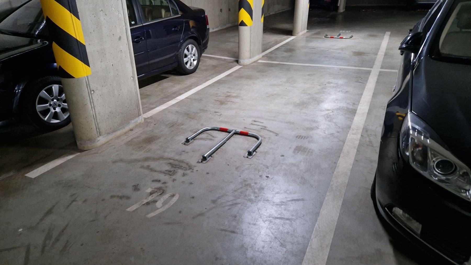 Prenájom garáže 13 m², Olgy Havlové, Praha, Praha Prenájom garáže 13 m², Olgy Havlové, Praha, Praha