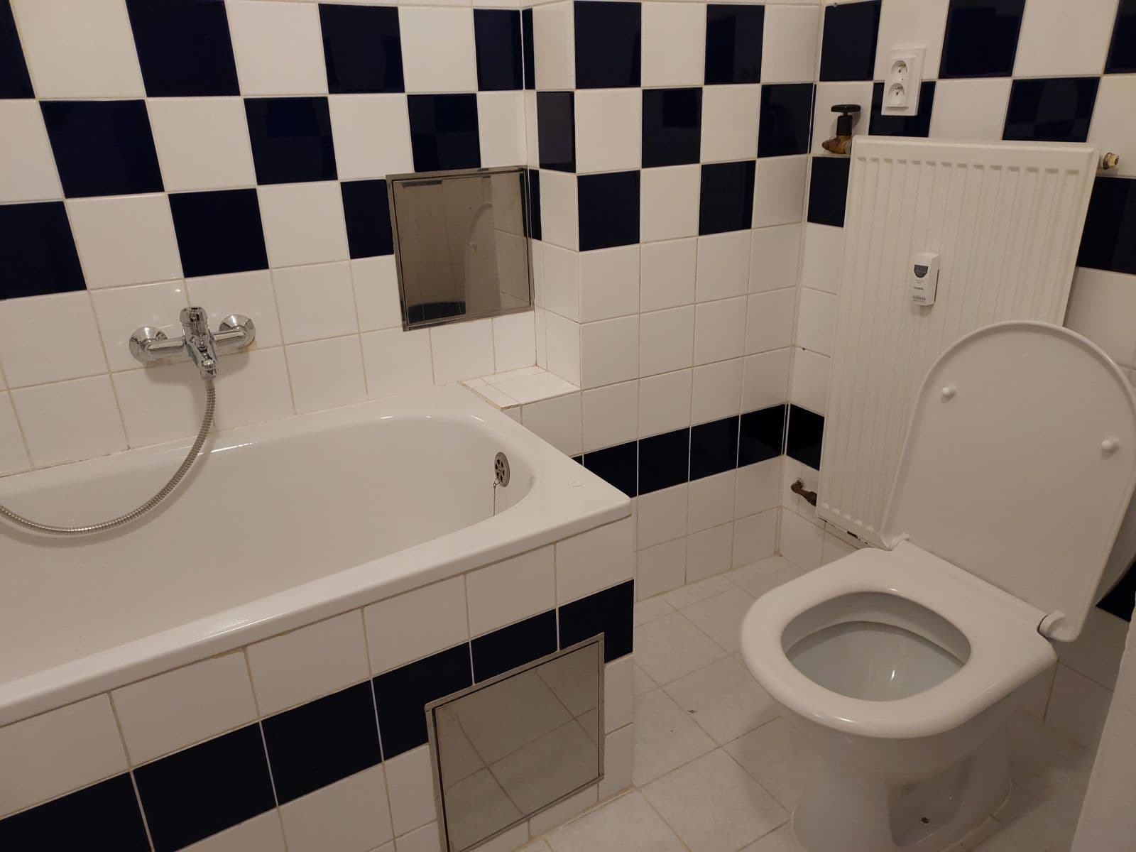 Prenájom bytu 2-izbový 51 m², Krásova, Praha, Praha Prenájom bytu 2-izbový 51 m², Krásova, Praha, Praha
