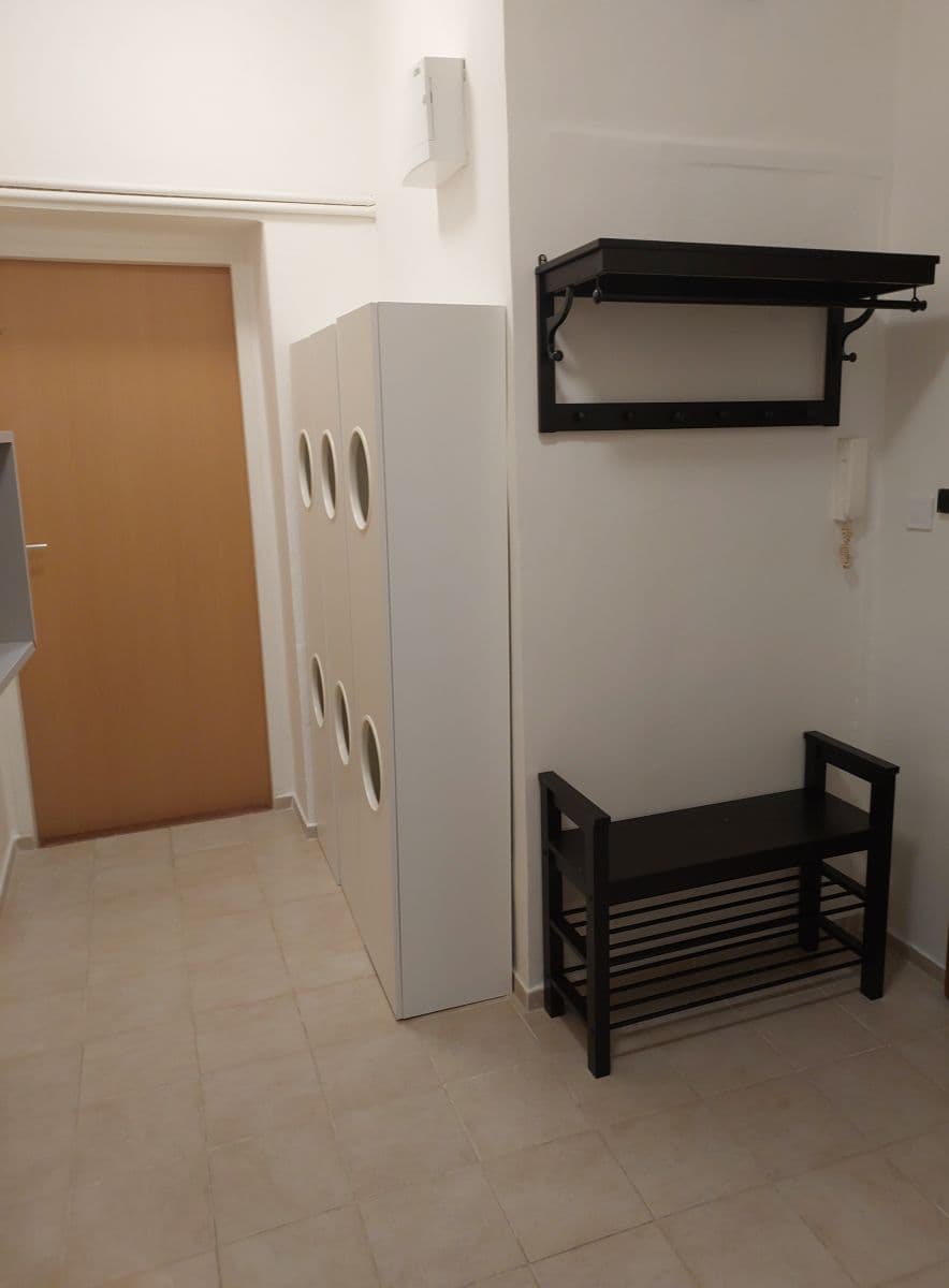 Prenájom bytu 2-izbový 51 m², Krásova, Praha, Praha Prenájom bytu 2-izbový 51 m², Krásova, Praha, Praha