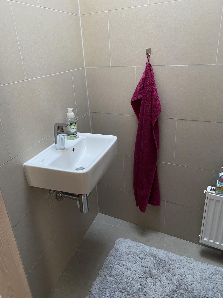 Prenájom kancelárie 70 m², Vojtěšská, Neratovice, Středočeský kraj Prenájom kancelárie 70 m², Vojtěšská, Neratovice, Středočeský kraj