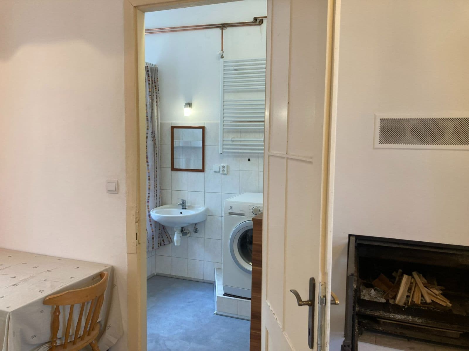 Prenájom bytu Garsoniéra 35 m², Emilie Floriánové, Jablonec nad Nisou, Liberecký kraj Prenájom bytu Garsoniéra 35 m², Emilie Floriánové, Jablonec nad Nisou, Liberecký kraj