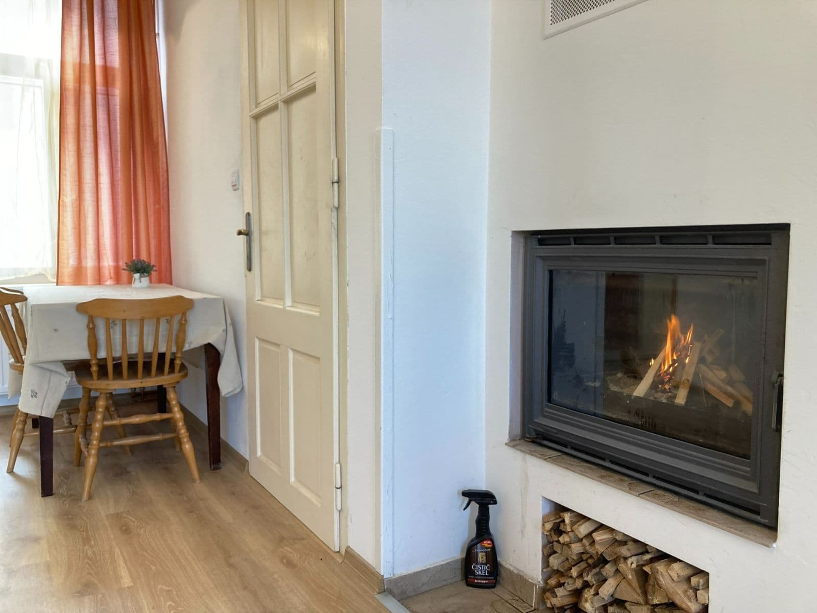 Prenájom bytu Garsoniéra 35 m², Emilie Floriánové, Jablonec nad Nisou, Liberecký kraj Prenájom bytu Garsoniéra 35 m², Emilie Floriánové, Jablonec nad Nisou, Liberecký kraj