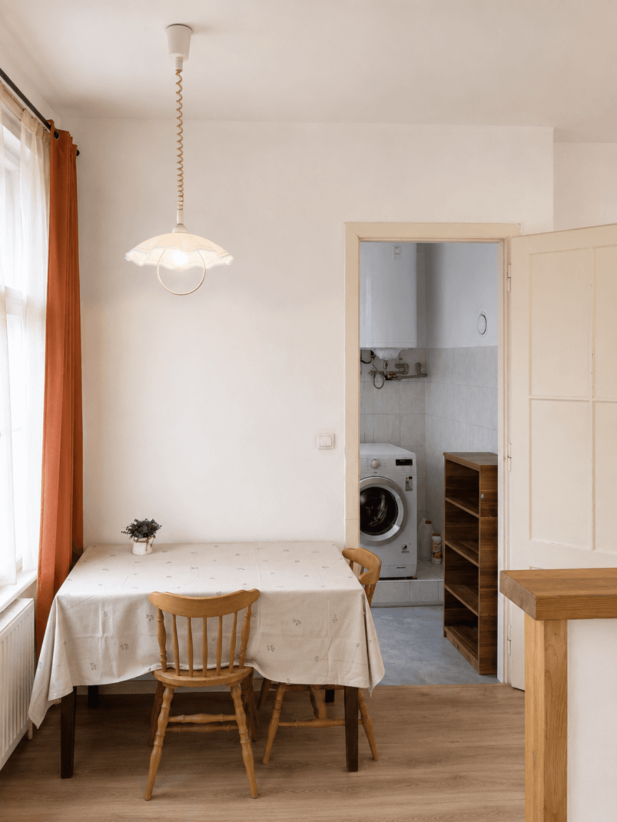 Prenájom bytu Garsoniéra 35 m², Emilie Floriánové, Jablonec nad Nisou, Liberecký kraj Prenájom bytu Garsoniéra 35 m², Emilie Floriánové, Jablonec nad Nisou, Liberecký kraj
