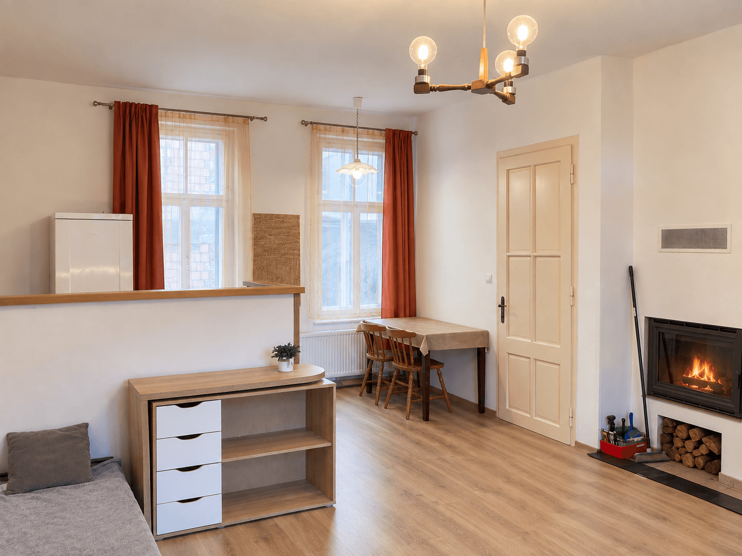 Prenájom bytu Garsoniéra 35 m², Emilie Floriánové, Jablonec nad Nisou, Liberecký kraj Prenájom bytu Garsoniéra 35 m², Emilie Floriánové, Jablonec nad Nisou, Liberecký kraj