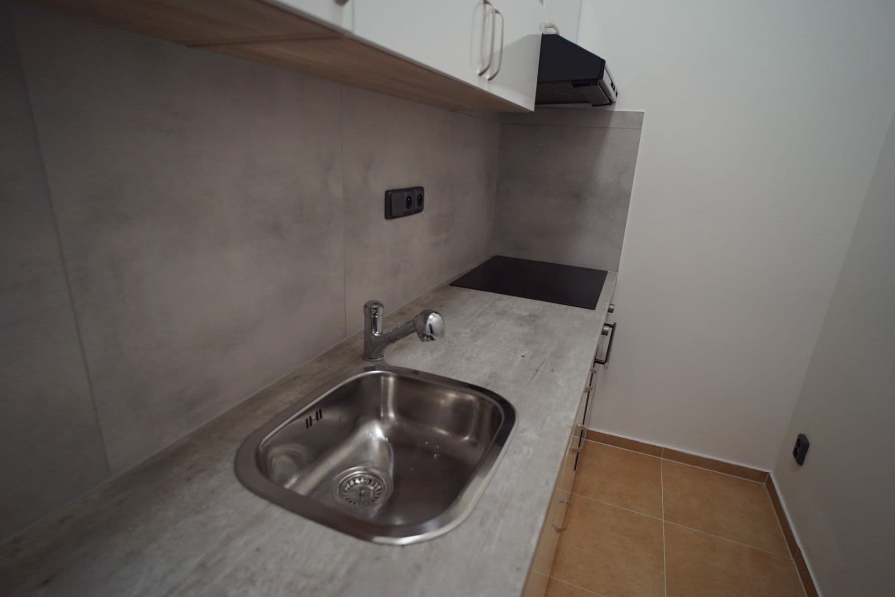 Prenájom bytu 2-izbový 50 m², Preslova, Praha, Praha Prenájom bytu 2-izbový 50 m², Preslova, Praha, Praha