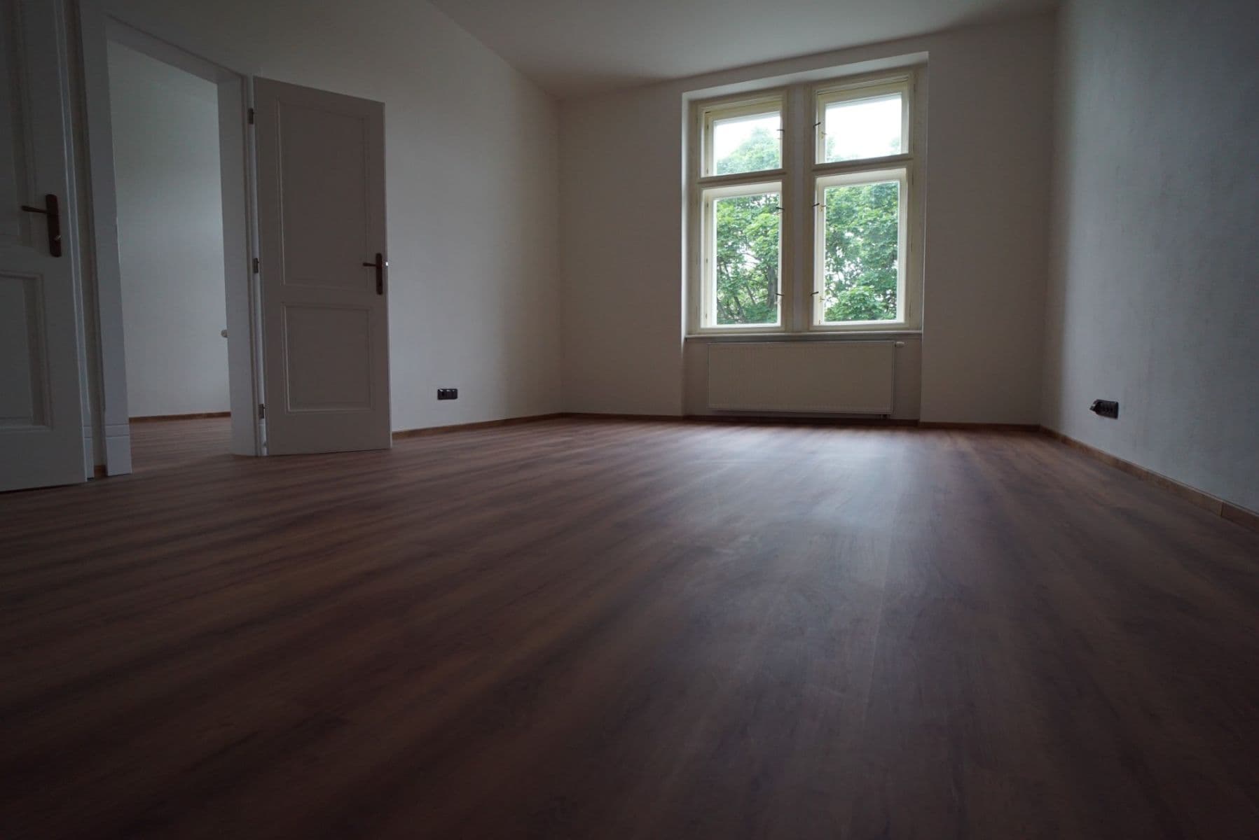 Prenájom bytu 2-izbový 50 m², Preslova, Praha, Praha Prenájom bytu 2-izbový 50 m², Preslova, Praha, Praha