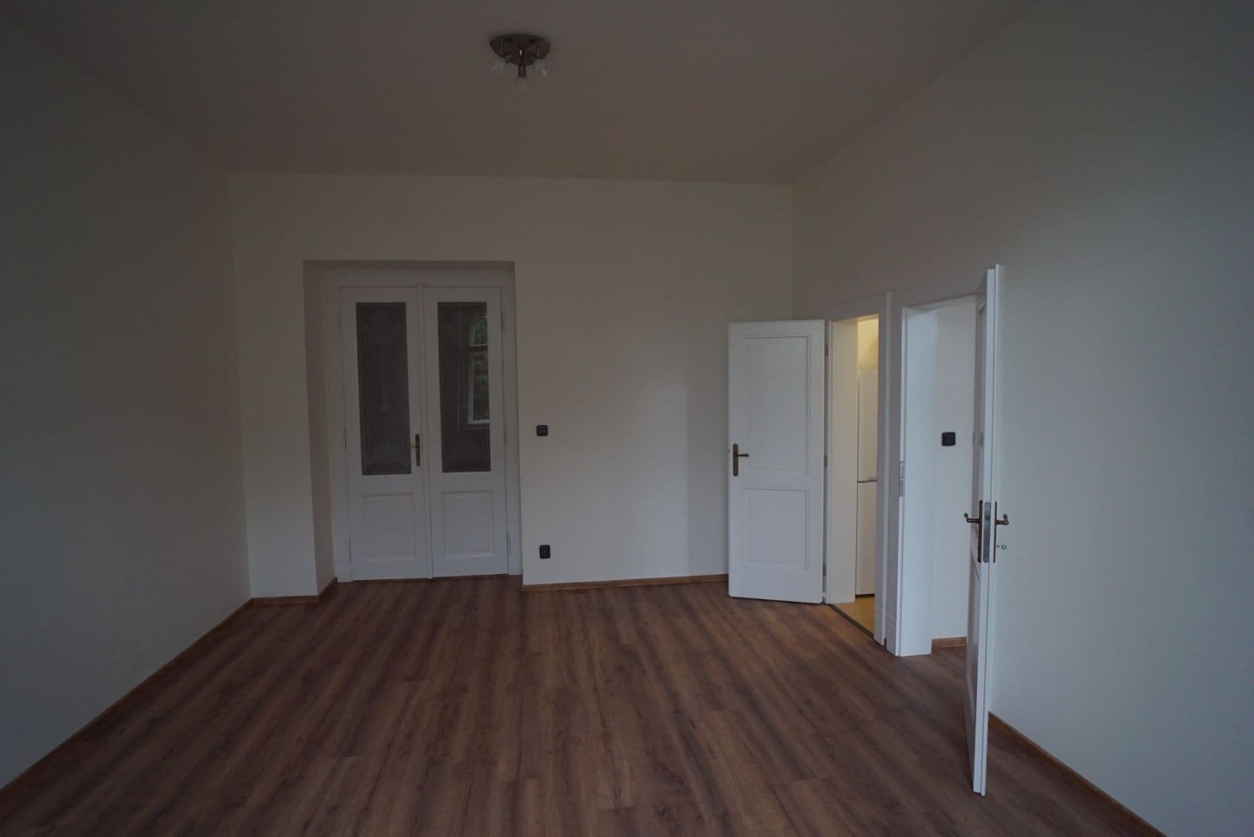 Prenájom bytu 2-izbový 50 m², Preslova, Praha, Praha Prenájom bytu 2-izbový 50 m², Preslova, Praha, Praha