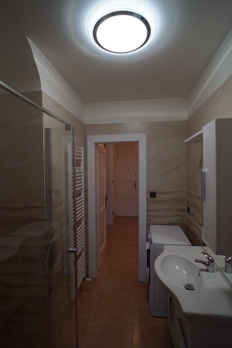 Prenájom bytu 2-izbový 50 m², Preslova, Praha, Praha Prenájom bytu 2-izbový 50 m², Preslova, Praha, Praha