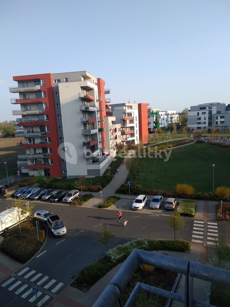 Prenájom bytu 1-izbový 38 m², Miroslava Hajna, Praha, Praha Prenájom bytu 1-izbový 38 m², Miroslava Hajna, Praha, Praha