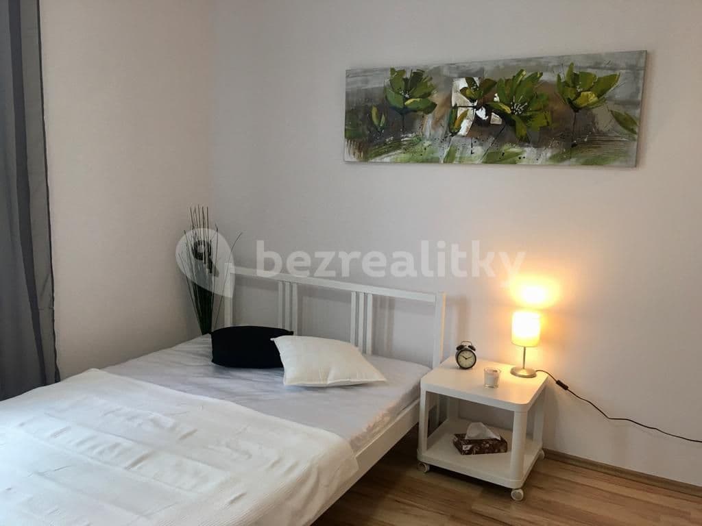 Prenájom bytu 1-izbový 30 m², Za černým mostem, Praha, Praha Prenájom bytu 1-izbový 30 m², Za černým mostem, Praha, Praha