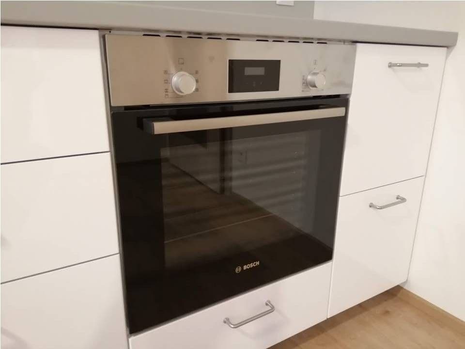 Prenájom bytu 2-izbový 59 m², Svatošových, Praha, Praha Prenájom bytu 2-izbový 59 m², Svatošových, Praha, Praha