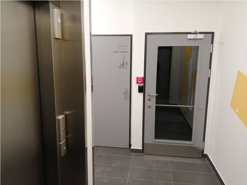 Prenájom bytu 2-izbový 59 m², Svatošových, Praha, Praha Prenájom bytu 2-izbový 59 m², Svatošových, Praha, Praha